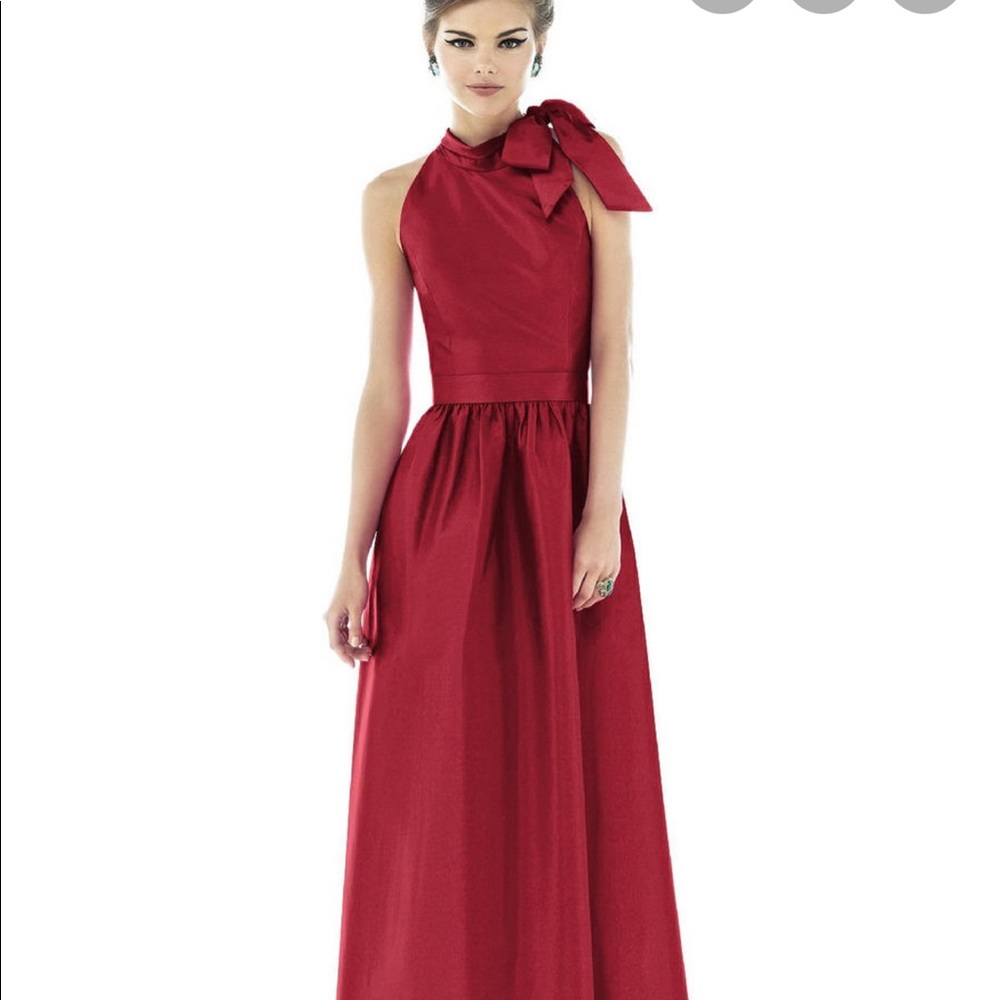 Alfred Sung bridesmaid Dress in BLACK